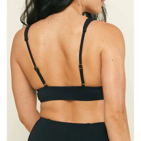 ANDIE SWIM Women's Belize Bikini Top Medium Black Plunge V Neck Swimwear NWT - Picture 3 of 11